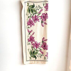Vintage Cross Stitch embroidered Floral Purple Lilac Ivory Tablecloth